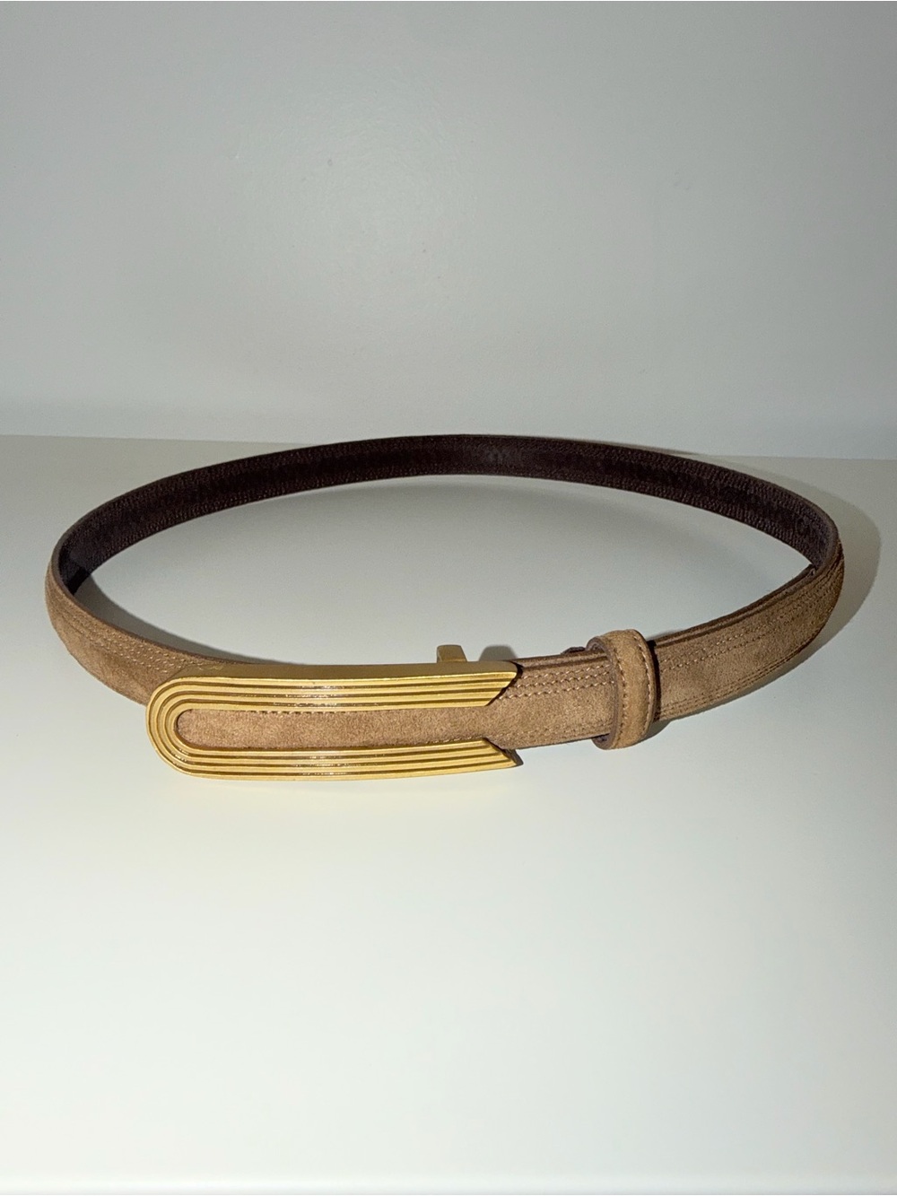 Vintage Carlisle Brown Suede Thin Belt With Brushed Gold-Tone Buckle, Sz M